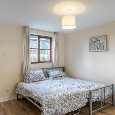 Modern Studio Flat In Wellington, Telford Wellington  Kültér fotó